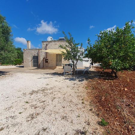הוילה אוסטוני Casina Tra Gli Ulivi מראה חיצוני תמונה